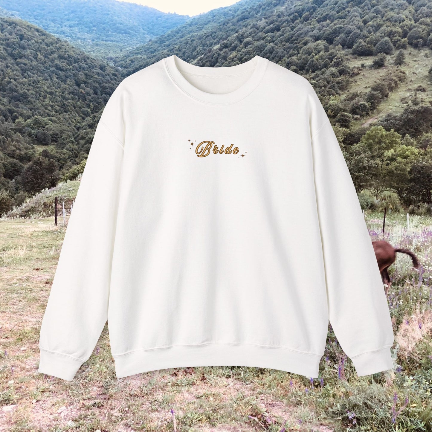 CUSTOMIZABLE "The Bride" Armenian Bride Design Crewneck Sweater, Sweatshirt with English Writing