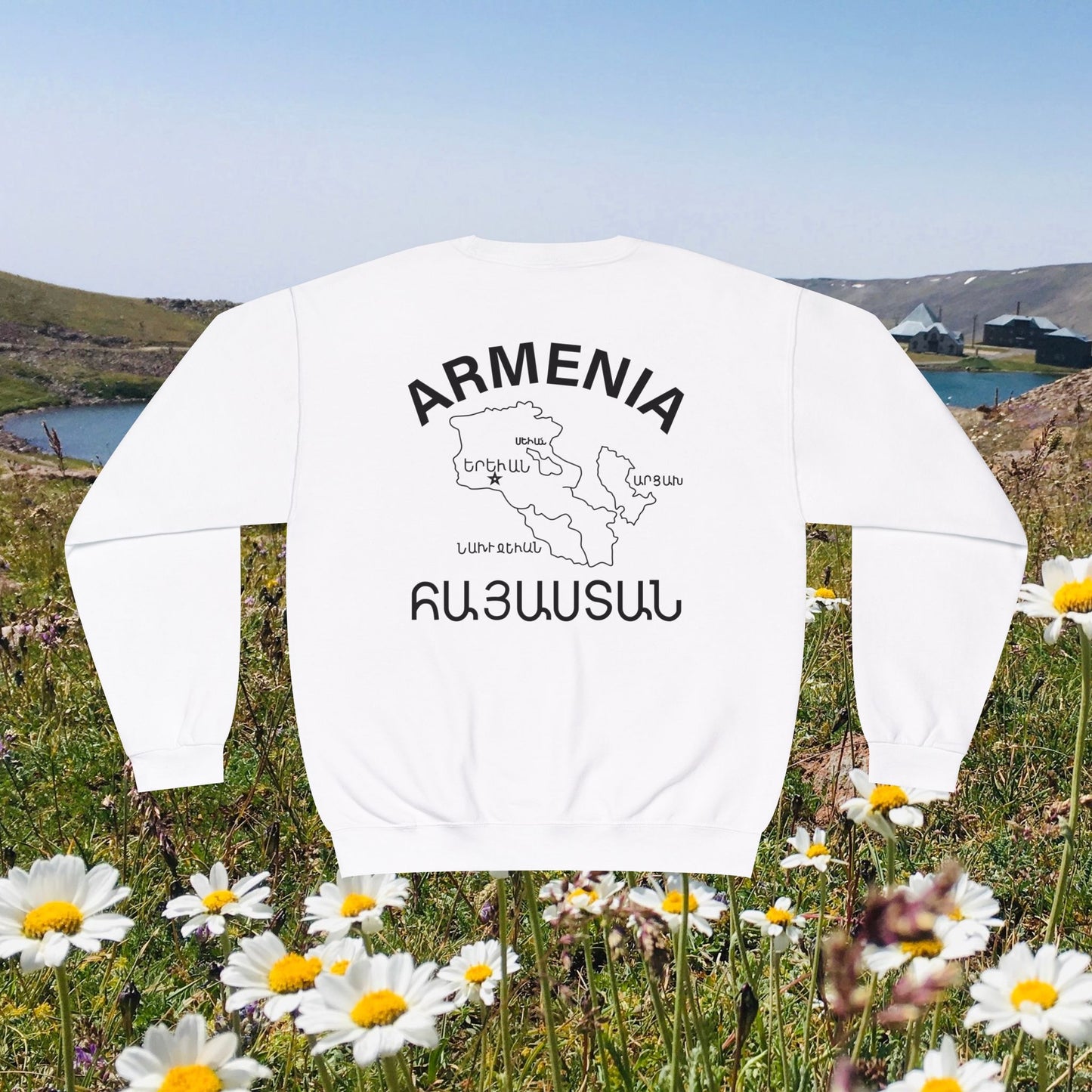 Vintage Armenia Design Unisex Crewneck Sweatshirt Sweater