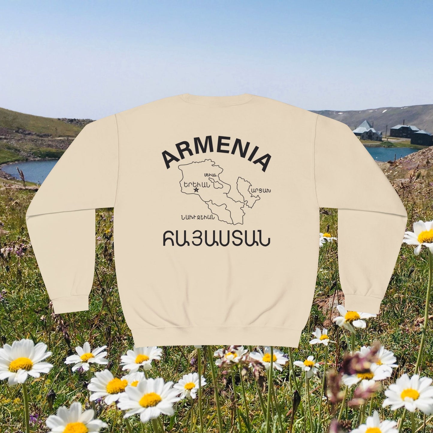 Vintage Armenia Design Unisex Crewneck Sweatshirt Sweater